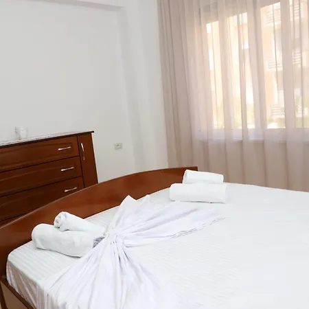 Apartament Besa's